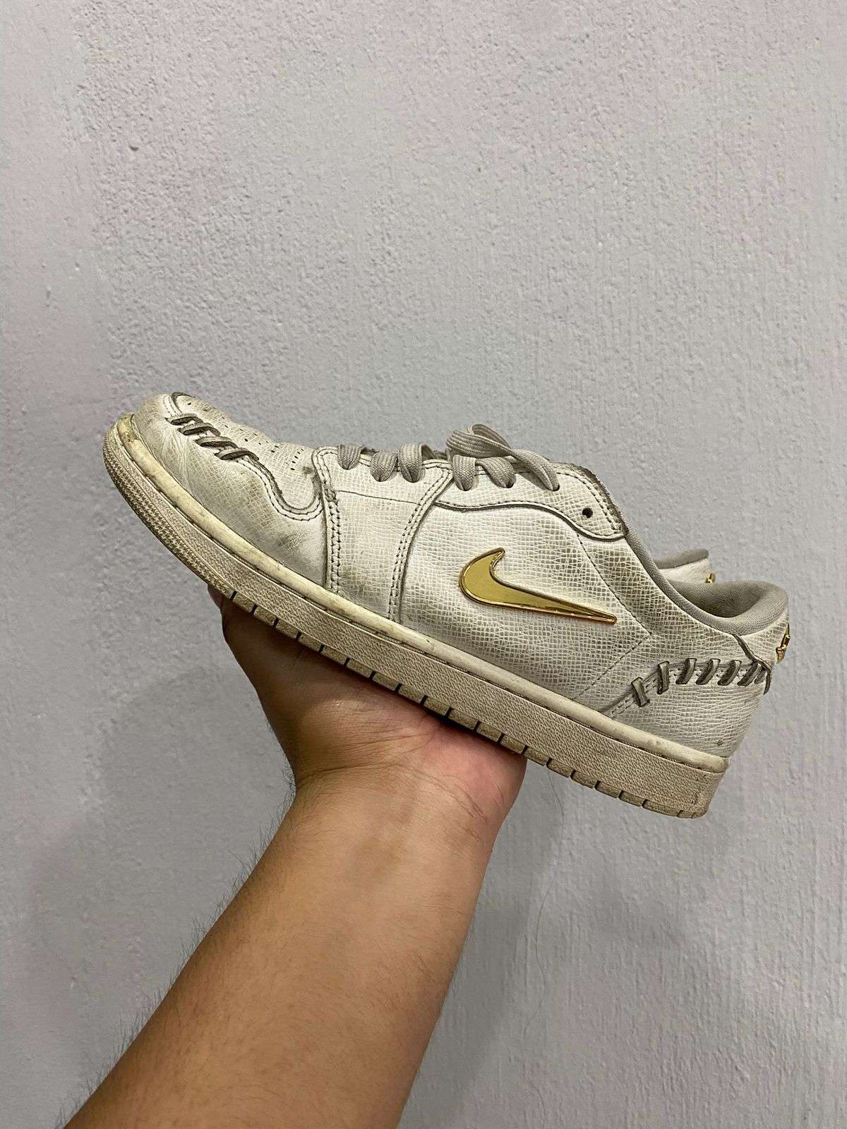 Nike blanco sucio vista 1